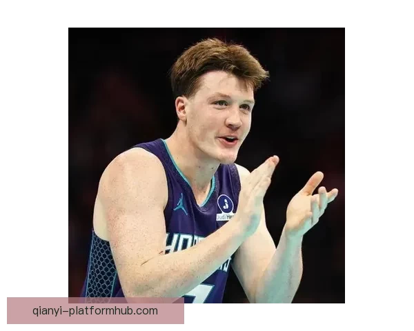 克努佩尔再创历史新高 半场三分闪耀成最年轻单季250记传奇缔造者